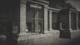 Northern Aviary 1.jpg